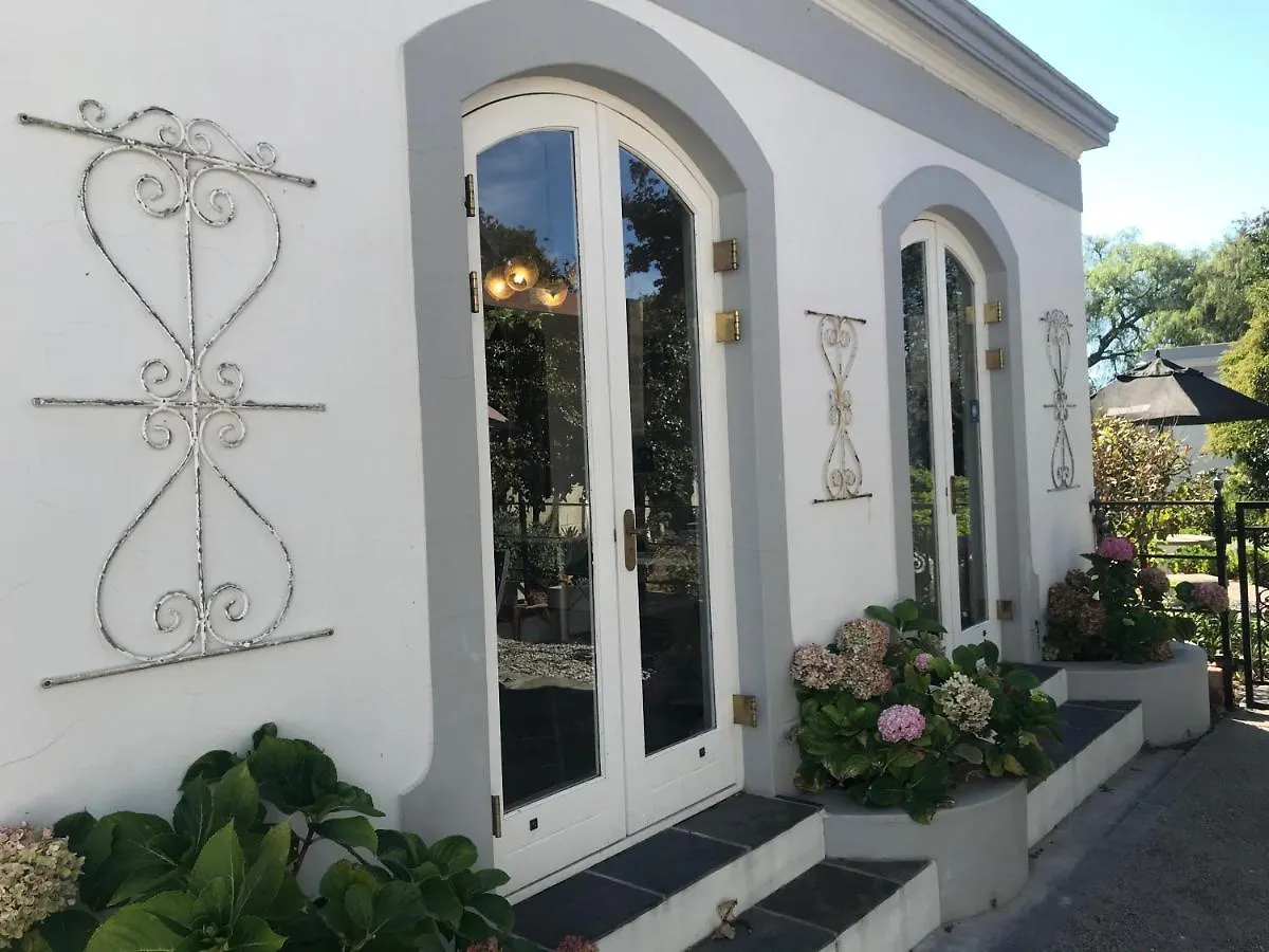 1 On Mona B & B Cape Town